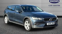 Used 2019 Volvo V60 CC Estate | £20,999 (Fair price)