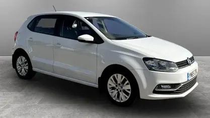 Used VW Polo SE 90 HP (66 kW) 2015 White Hatchback