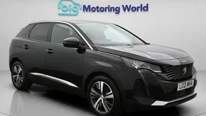Used Peugeot 3008 Allure 225 HP (165 kW) 2021 Black SUV