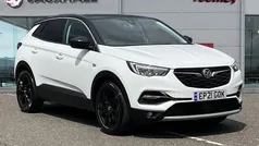White Used 2021 Vauxhall Grandland X SRi SUV | £12,500 (Good price)