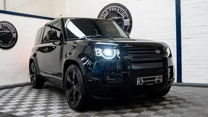 Used Land Rover Defender HSE Dynamic 300 HP (220 kW) 2024 SUV