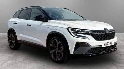 Used Renault Austral Techno Esprit Alpine 200 HP (147 kW) 2025 SUV