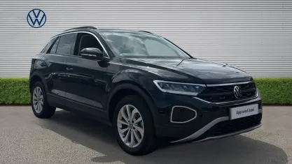 Used VW T-Roc Match 150 HP (110 kW) 2025 Black SUV