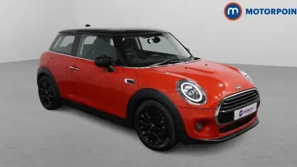 Używany Mini Cooper Classic 136 KM (100 kW) 2021 Hatchback