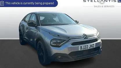 Used Citroën C4 PureTech 101 HP (74 kW) 2023 SUV