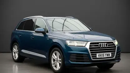 Used Audi Q7 S-Line 286 HP (210 kW) 2019 Blue SUV