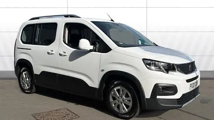 Used Peugeot Rifter Allure 102 HP (75 kW) 2023 MPV