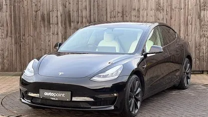 Used 2023 Tesla Model 3 Performance Sedan | £19,999 (Fair price)
