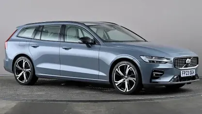 Used Volvo V60 Plus 163 HP (119 kW) 2023 Grey Estate