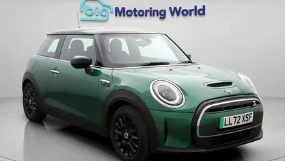 Used 2023 Mini Cooper Level 2 Hatchback | £12,800 (Fair price)