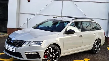 Used 2018 Skoda Octavia vRS Estate | £18,495 (Fair price)