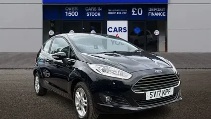 Used Ford Fiesta Zetec 82 HP (60 kW) 2017 Black Hatchback