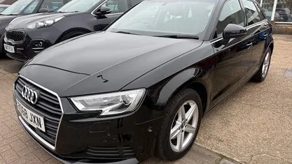 Used Audi A3 Sportback Design 116 HP (85 kW) 2019 Hatchback