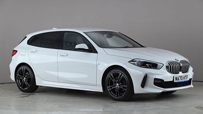 Używany BMW 118 M Sport 140 KM (102 kW) 2020 Biały Hatchback