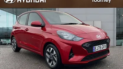 New 2025 Hyundai i10 Advanced Hatchback | £15,995 (Fair price)