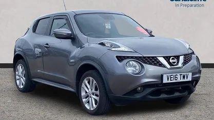 Used Nissan Juke N-Connecta 110 HP (80 kW) 2015 Grey SUV