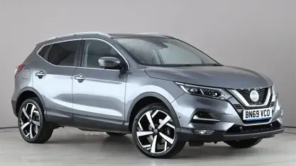 Używany Nissan Qashqai Tekna 140 KM (102 kW) 2019 Szary SUV