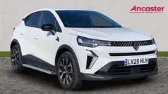 White New 2025 Renault Captur Evolution SUV | £19,495 (Fair price)