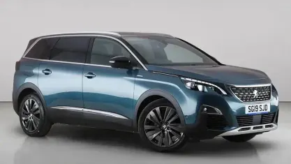 Used Peugeot 5008 Premium 131 HP (96 kW) 2019 Green SUV