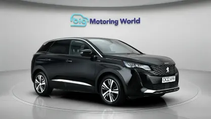 Used Peugeot 3008 Allure 300 HP (220 kW) 2022 Black SUV