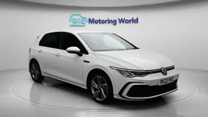 Used VW Golf VIII R-line 150 HP (110 kW) 2022 White Hatchback