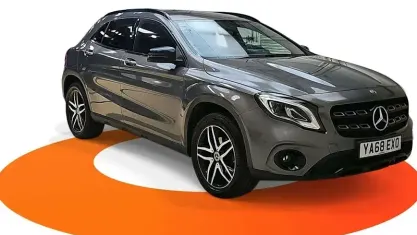 Used Mercedes GLA180 Urban 122 HP (89 kW) 2019 Grey SUV