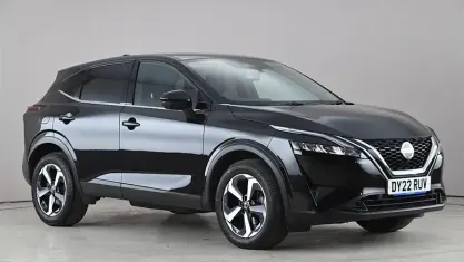 Używany Nissan Qashqai N-Connecta 158 KM (116 kW) 2022 Czarny SUV