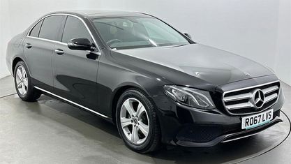Gebraucht Mercedes E220 Premium 194 PS (142 kW) 2019 Limousine