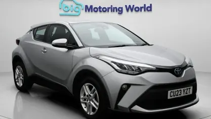 Second-hand Toyota C-HR 122 CP (89 kW) 2023 SUV