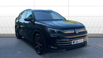 Used VW Tiguan Elegance 150 HP (110 kW) 2025 Black SUV