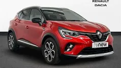 Red/black Used 2023 Renault Captur Techno SUV | £15,500 (Fair price)