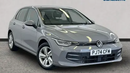 Used VW Golf VIII Life 115 HP (84 kW) 2024 Grey Hatchback