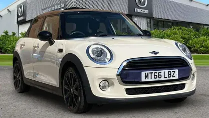 Used Mini Cooper Hatch 136 HP (100 kW) 2017 Hatchback