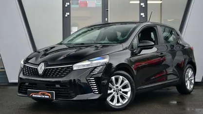 Used Renault Clio V Evolution 90 HP (66 kW) 2025 Hatchback