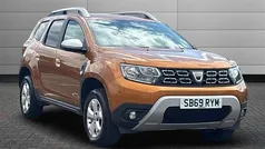 Orange Used 2019 Dacia Duster Comfort SUV | £8,990 (Fair price)