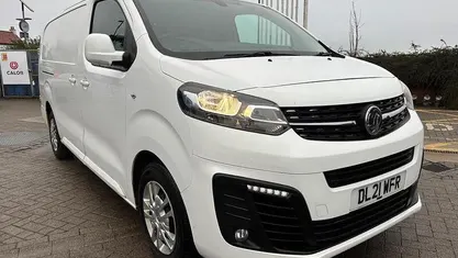 Used Vauxhall Vivaro Sportive 101 HP (74 kW) 2022 MPV