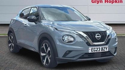 Używany Nissan Juke Tekna 114 KM (83 kW) 2023 Szary SUV
