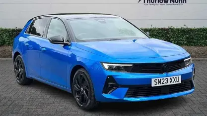 Used Vauxhall Astra S 131 HP (96 kW) 2023 Blue Hatchback