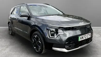 Begagnad Kia Niro 150 kW (204 HK) 2024 SUV