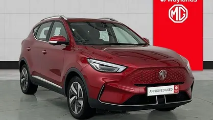 Red Used 2022 MG ZS Trophy Hatchback | £13,590 (Fair price)