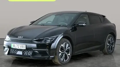 Begagnad Kia EV6 GT-Line 167 kW (228 HK) 2023 Svart SUV