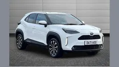 White Used 2021 Toyota Yaris Cross Design SUV | £18,600 (Fair price)