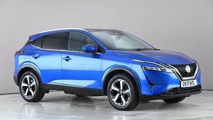 Begagnad Nissan Qashqai S 140 HK (102 kW) 2021 Blå SUV