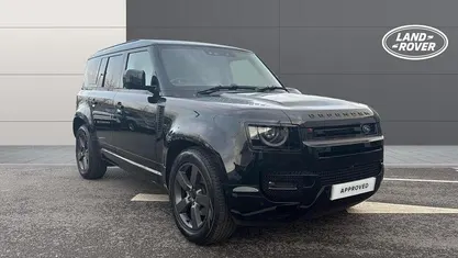 Used Land Rover Defender HSE Dynamic 249 HP (183 kW) 2025 Estate