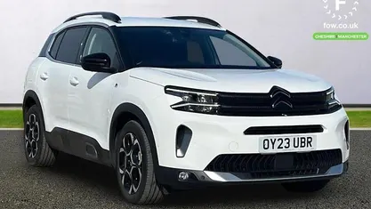 Used Citroën C5 Shine 224 HP (164 kW) 2023 White Hatchback