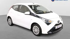 Used 2021 Toyota Aygo X-play Hatchback | £8,799 (Fair price)