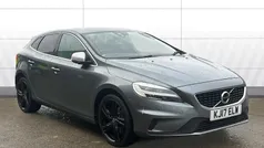 Used 2019 Volvo V40 R-Design Pro Hatchback | £11,033 (Fair price)