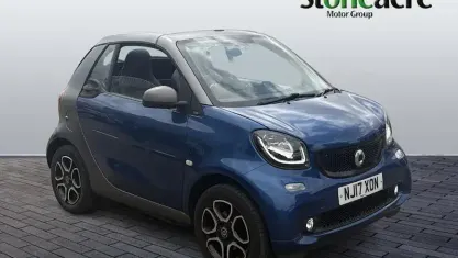 Used Smart ForTwo Cabrio Premium 71 HP (52 kW) 2019 Cabriolet