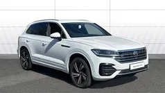 White Used 2019 VW Touareg R-line SUV | £28,963 (Fair price)