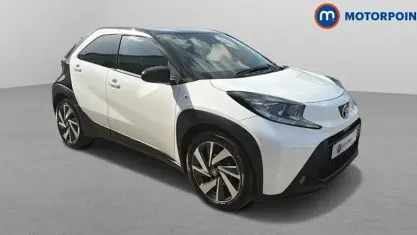 Used Toyota Aygo X 72 HP (52 kW) 2025 White SUV
